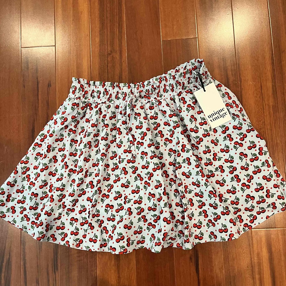 New NWT Unique Vintage Blue Cherry Print Skirt Skort Mini Retro Short Size S / 4
